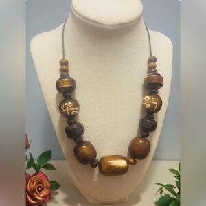 0108 Glass Beaded Necklace